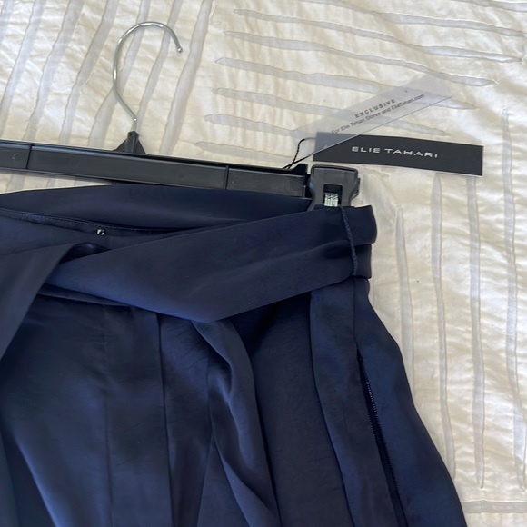 Elie Tahari set with leg navy satin pants and matching halter. Never worn. - Picture 2 of 5
